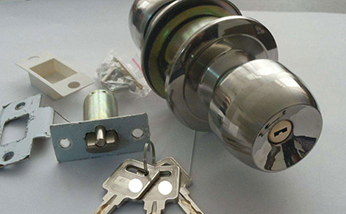 成都市24小时上门开锁公司