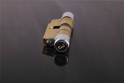 成都市24小时上门开锁公司